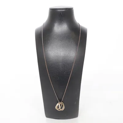 Halskette (Silber, Gold) von Cornelia Webb Unbekanntes Metall