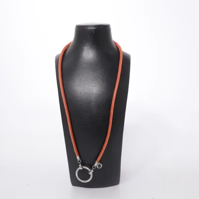 Collier (Orange) de Kansas Métal inconnu