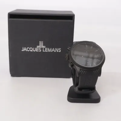 Armbandsur (1-1669) från Jacques Lemans