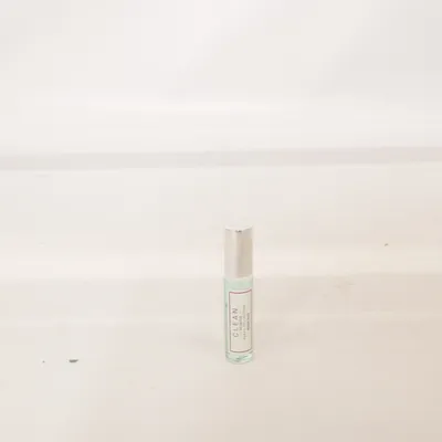 Eau de Parfum (Musk Noir) från CLEAN
