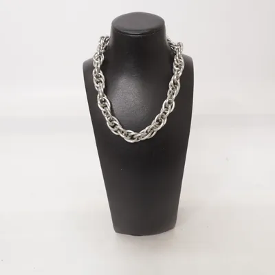Halsband (Silverfärgad) från Flame Okänd metall