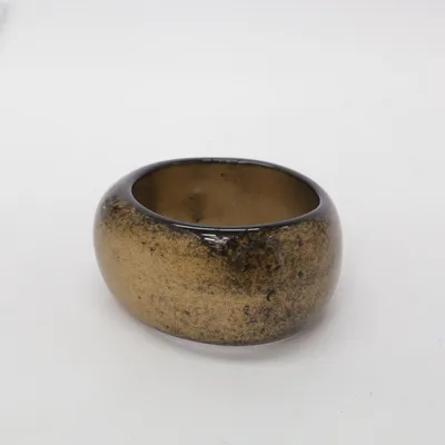 Brassard (Marron) Métal inconnu