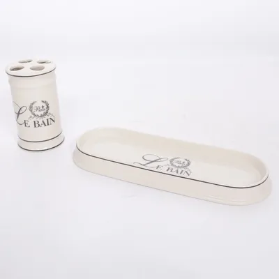 Bathroom fixtures (Le Bain) from Clayre & Eef