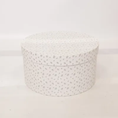Box (White, Gray) from Vinter & Bloom