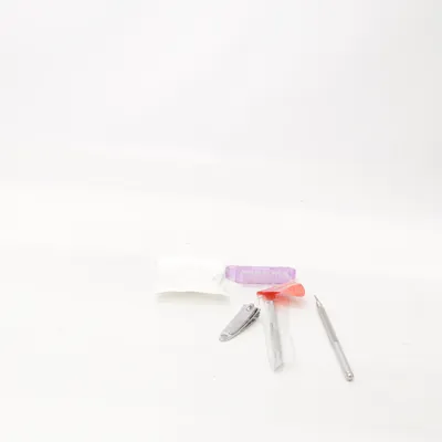Nail care kit (Silver, Purple, Red)