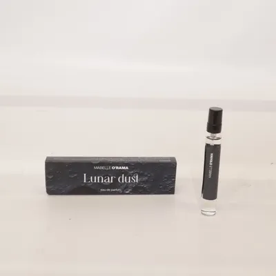 Eau de Parfum (Lunar Dust) de Mabelle