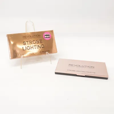 Highlighter (Strobe Lighting) from Makeup Revolution London