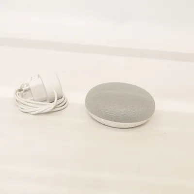 Röstassistent (Nest Mini) från Google