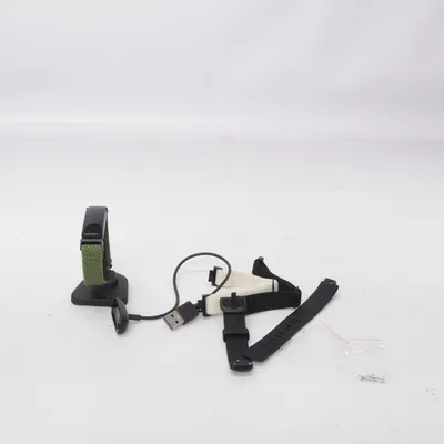 Aktivitetsarmband (Svart, Grön, Beige) från FitBit