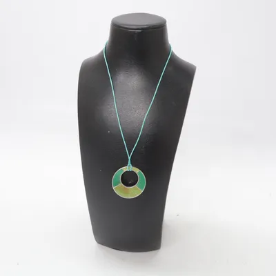 Ketting (Groen, Geel, Zilver) van LBMDJ Onbekend materiaal