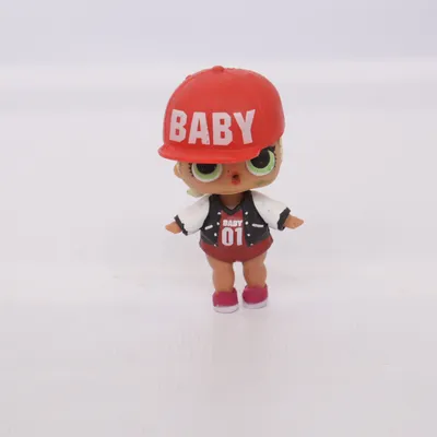 Figurine (Rouge, Noir, Blanc) de MGA