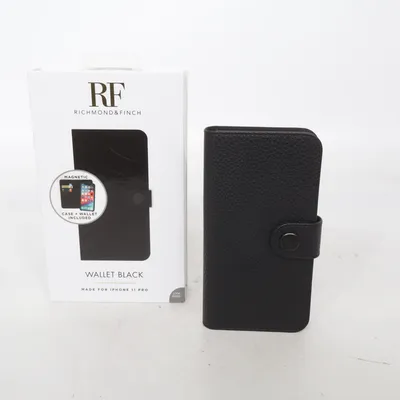Phone cover (Wallet) from Richmond & Finch
