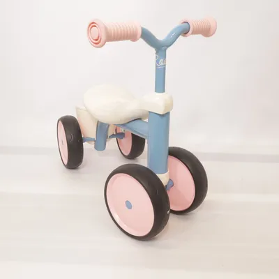 Driewieler (Blauw, Roze, Wit) van Smoby