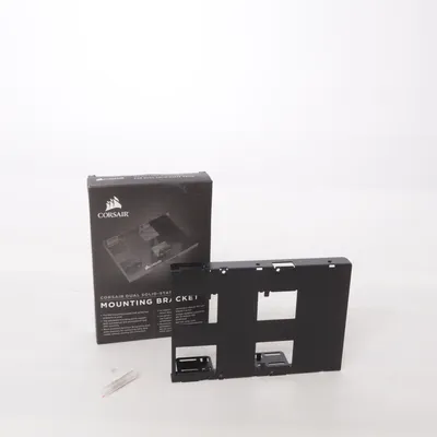 Adapter (Dual Solid-State Drive Mounting Bracket) from Corsair