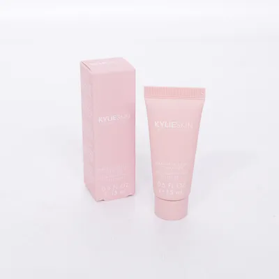 Make-up fjerner fra Kylie Skin