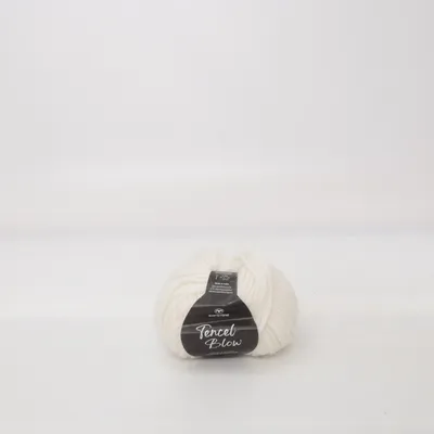 Garn (Tencel Blow) från Svarta Fåret Alpackaull, Tencel