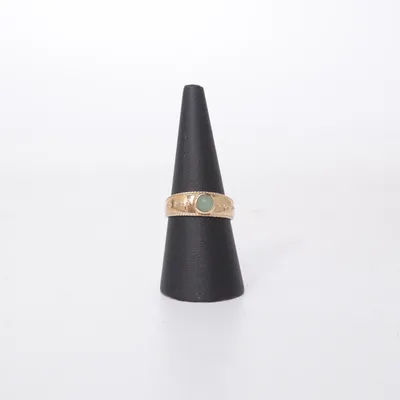 Ring (Guldfärgad, Grön) Okänd metall