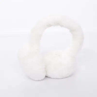 Öronmuffar (Vit) från Minttu