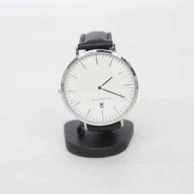 Wristwatch (Black, White) from Black Oak