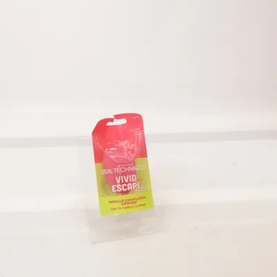 Sminksvamp (Vivid Escape) från Real Techniques