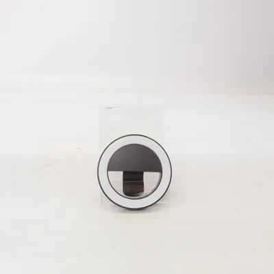 Lumière de caméra (Noir, Blanc)