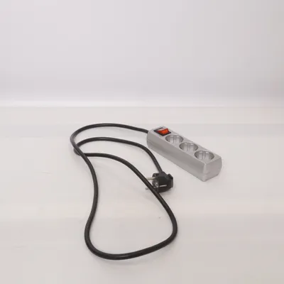 Multiprise (Dy-B-03Kp) de Intertek