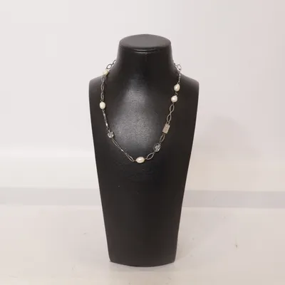 Halsband (Silverfärgad, Vit) från Snö of Sweden Okänd metall