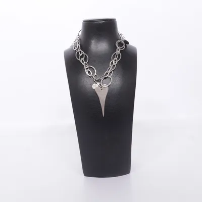 Halsband (Silverfärgad) från Miss Dee Okänd metall