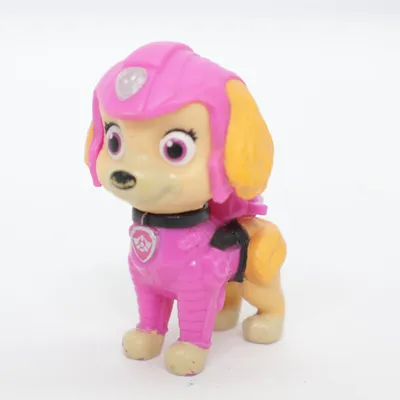 Action figure (Beige, Pink)