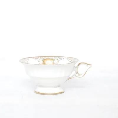 Cup (White, Gold) from Eschenbach