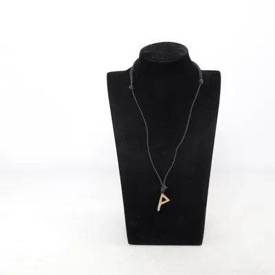 Halsband (Svart, Guldfärgad) Okänd metall