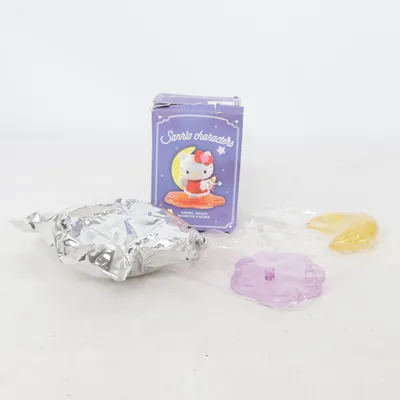 Toy figurine (Multicolored) from Sanrio