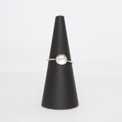 Ring (Silver, White) Silver