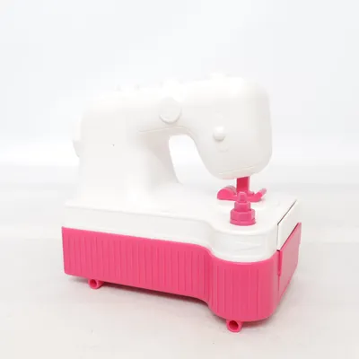 Sewing machine (White, Pink) from Moose