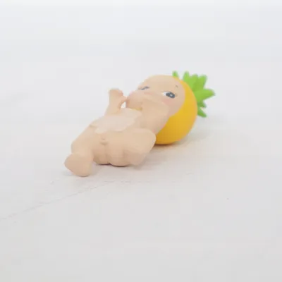 Leksaksfigur (Beige, Grön, Gul) från Sonny Angel