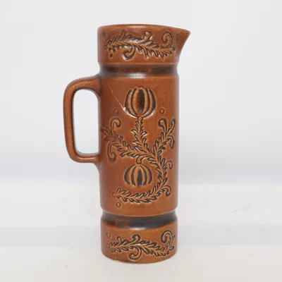 Vas (Brun) från W.Germany