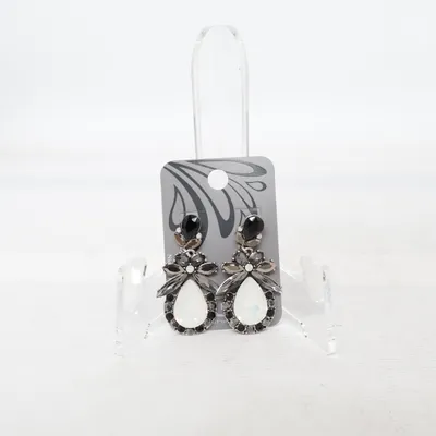 Earrings (Black, White) from BitAvant Unknown metal