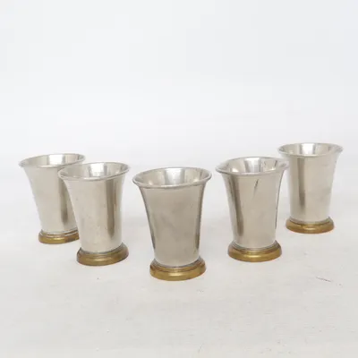 Shotglas (Silverfärgad, Guldfärgad) från Svenskt Tenn