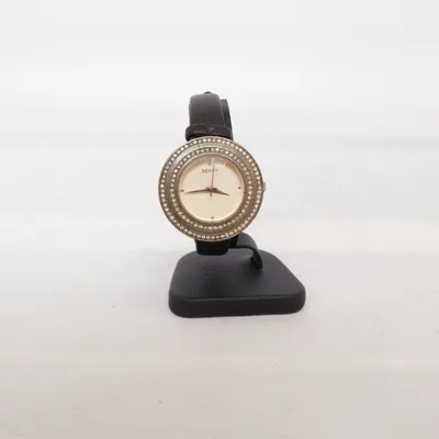 Wristwatch (Black) from Sekonda