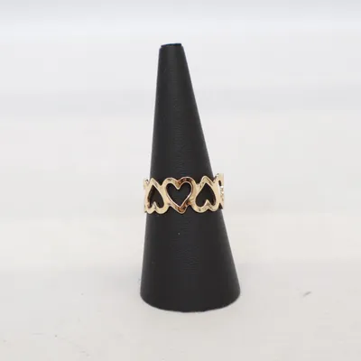 Ring (Guldfärgad) Okänd metall
