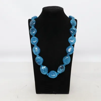 Halsband (Blå) Okänd metall