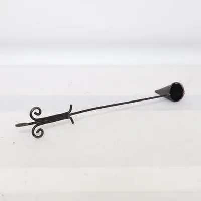 Snuffer (Black)