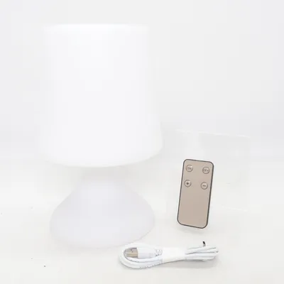 Bordslampa (Vit) från Villa Collection
