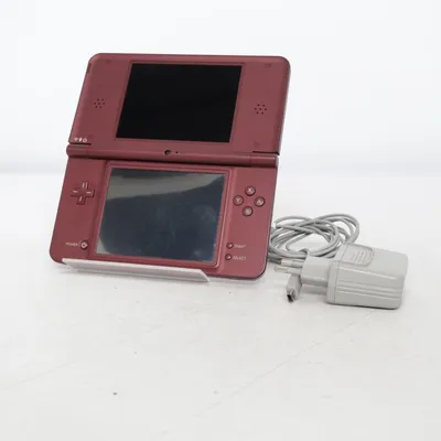 Elektroniskt spel (DSi XL) från Nintendo