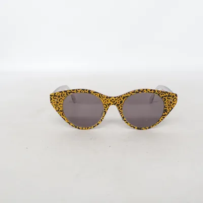 Sunglasses (Yellow, Black) from Swatch