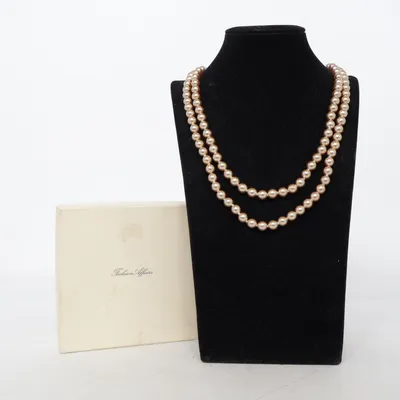 Necklace (Beige) from Fashion Affairs Unknown metal