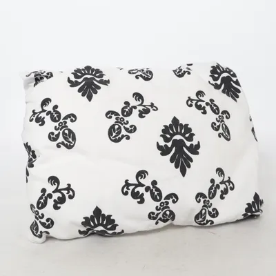 Huvudkudde (Vit, Svart) från Trygg Textil