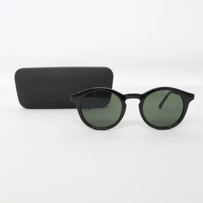 Sunglasses (Black) from s.Oliver