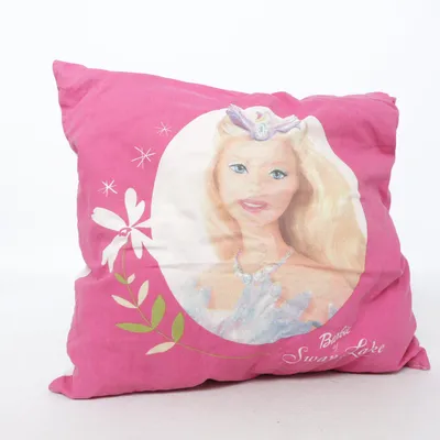 Prydnadskudde (Rosa) från Barbie