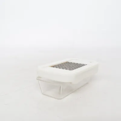 Garlic press (White) from Fackelmann